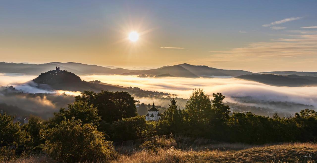 Domcek Pod Orechom Banská Štiavnica Extérieur photo