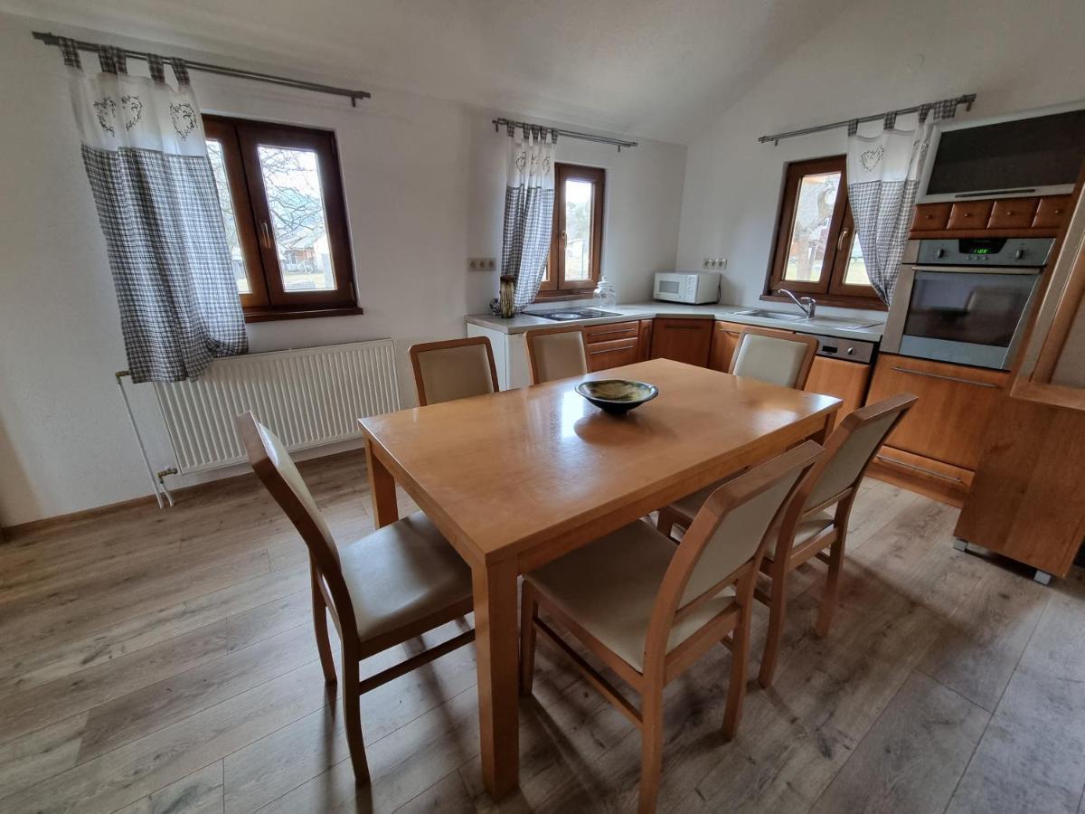 Domcek Pod Orechom Banská Štiavnica Extérieur photo